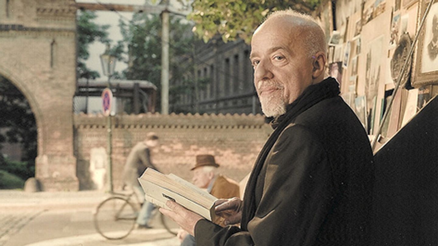 그의 글은 황금이 된다 '파울로 코엘료'